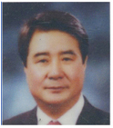 엄창경(이영애)